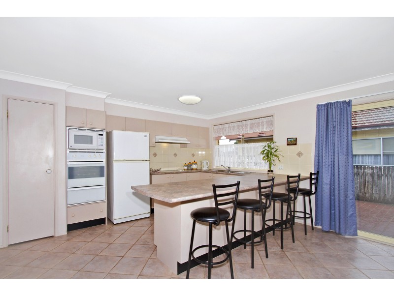 12 Oaks Avenue, Long Jetty NSW 2261