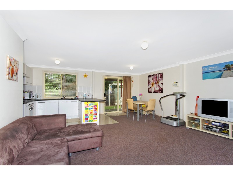 12 Oaks Avenue, Long Jetty NSW 2261