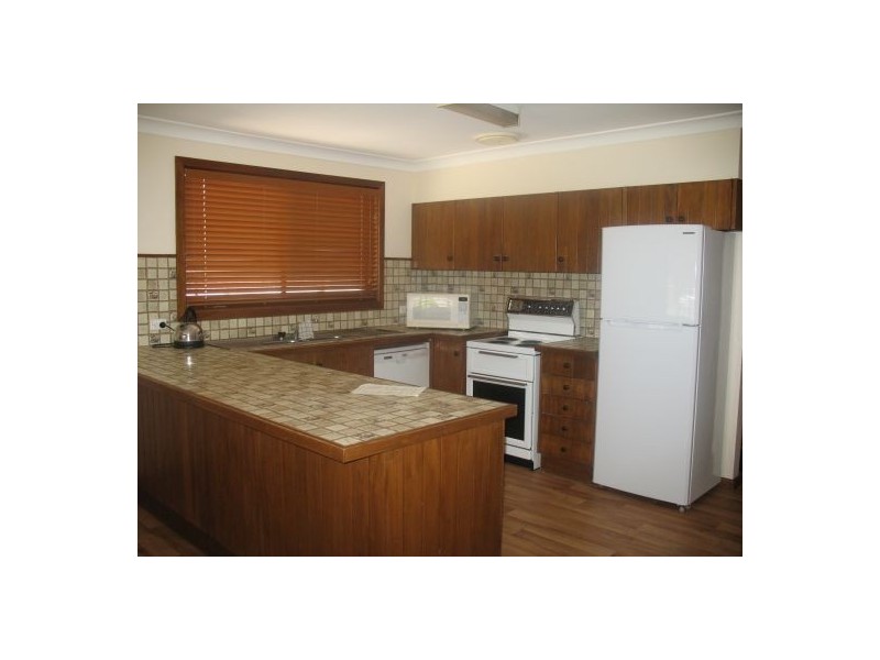 50 Manly Pde, The Entrance North NSW 2261