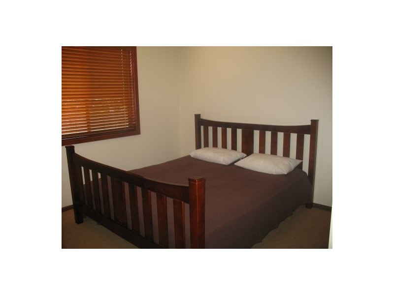 50 Manly Pde, The Entrance North NSW 2261