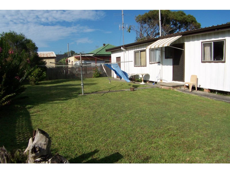 48 Eloora Rd, Toowoon Bay NSW 2261