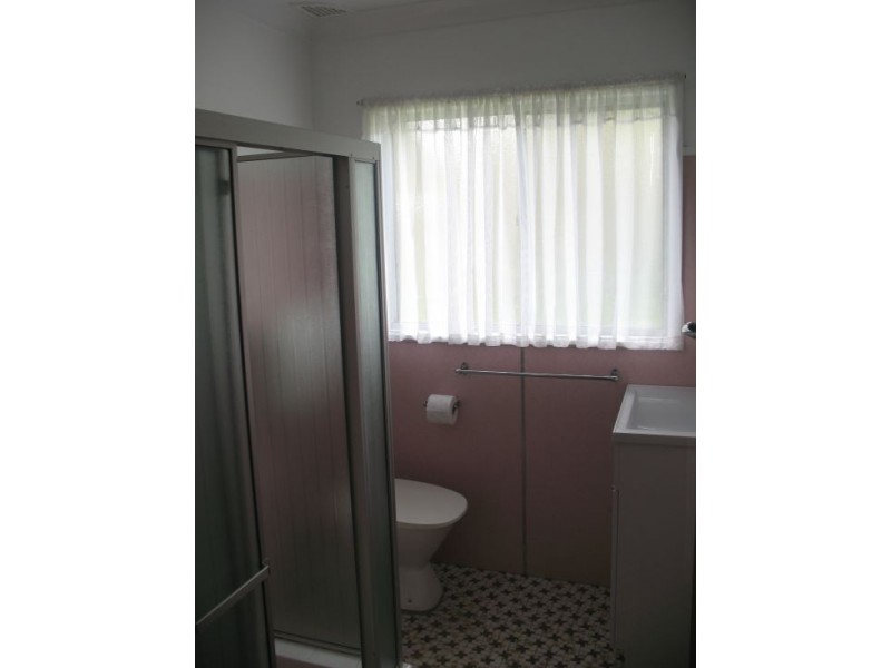 10 Oaks Ave, Long Jetty NSW 2261