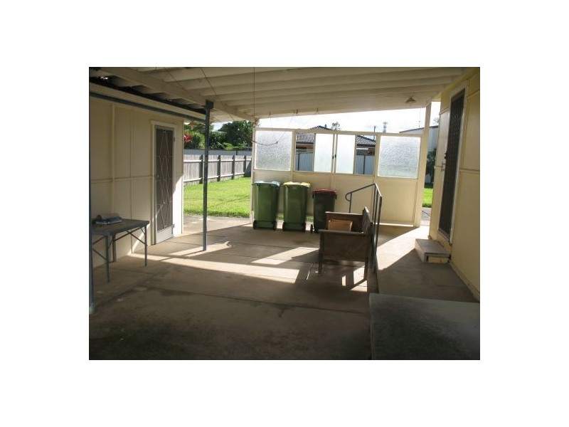 10 Oaks Ave, Long Jetty NSW 2261