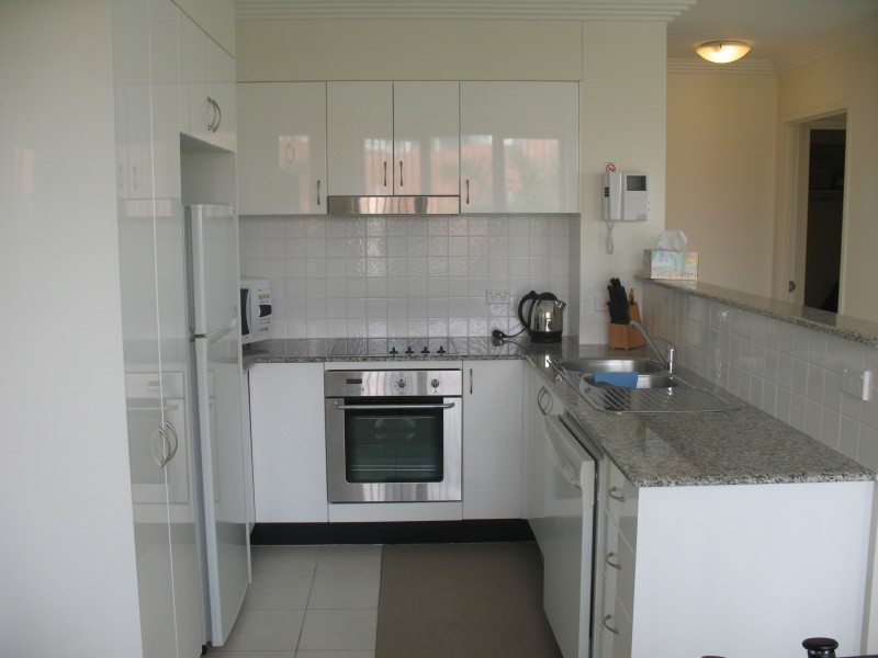 18/1-5  Bayview Avenue, The Entrance NSW 2261