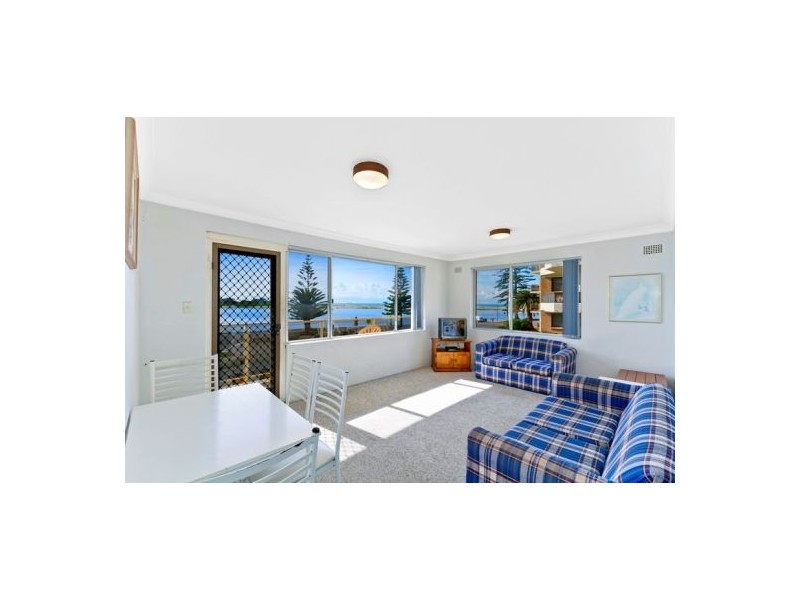 1/9 Marine Pde, The Entrance NSW 2261