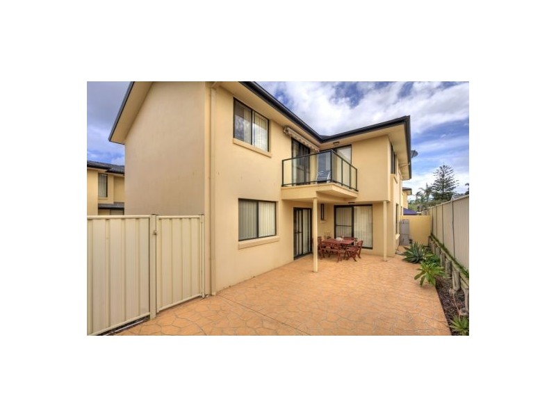 7/160 Ocean Pde, Blue Bay NSW 2261