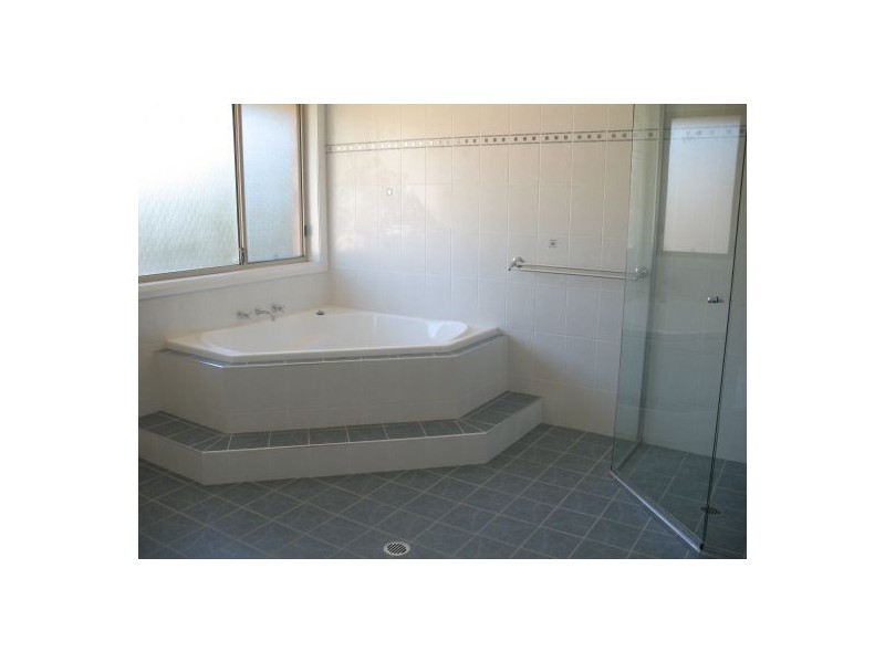 344 Main Rd, Toukley NSW 2263