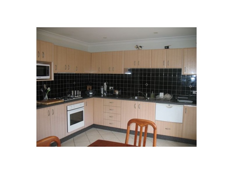 3/7 Yethonga Avenue, Blue Bay NSW 2261