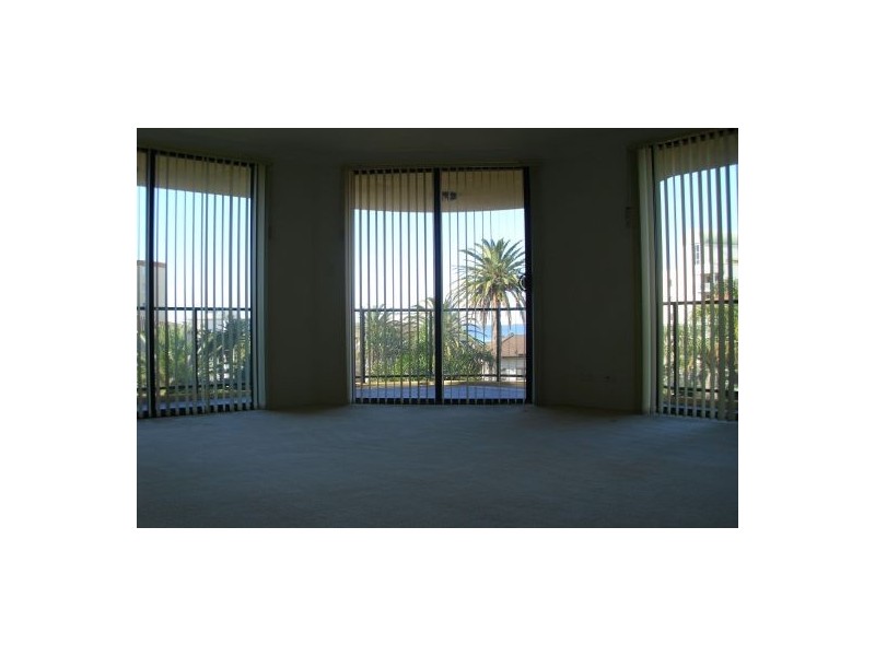 18/1-5 Bayview Av, The Entrance NSW 2261