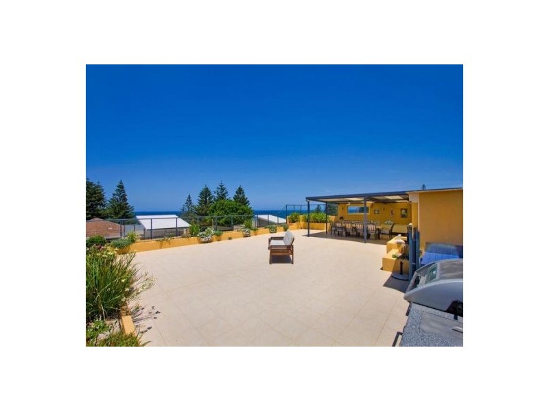 113 Toowoon Bay Road, Toowoon Bay NSW 2261