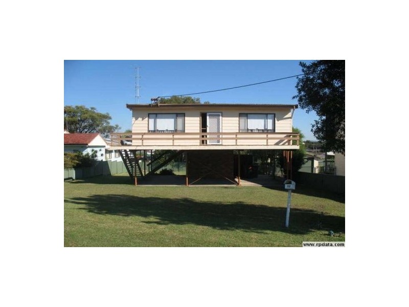 23 Lindsay St, Long Jetty NSW 2261