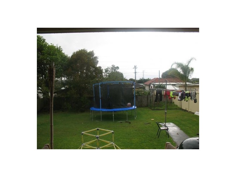 54 Dampier Blvd, Killarney Vale NSW 2261