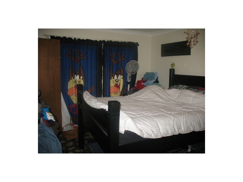 54 Dampier Blvd, Killarney Vale NSW 2261