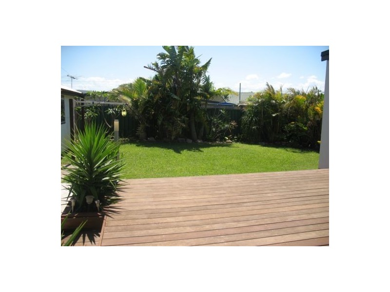 25 Shortland Avenue, Killarney Vale NSW 2261