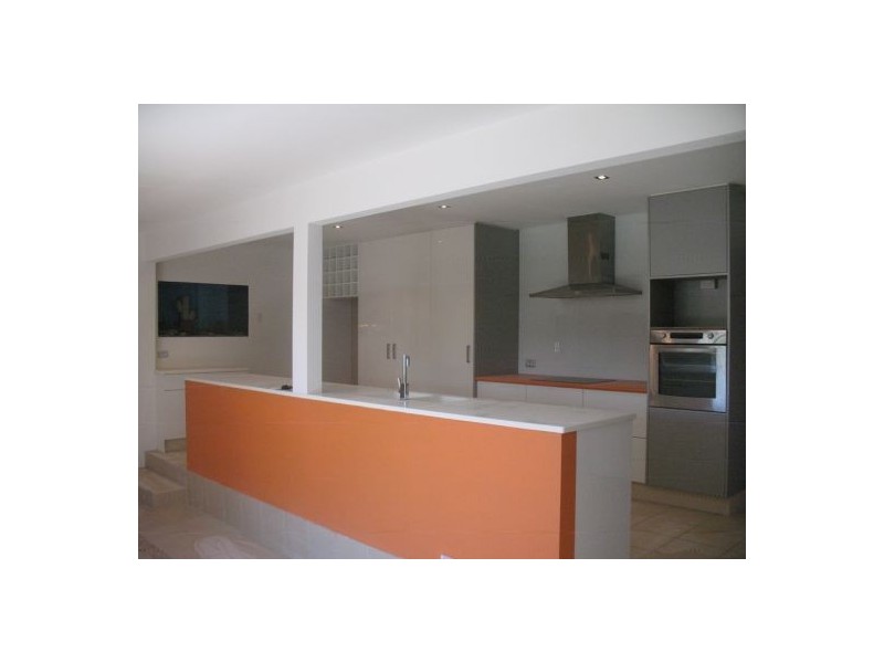 25 Shortland Avenue, Killarney Vale NSW 2261