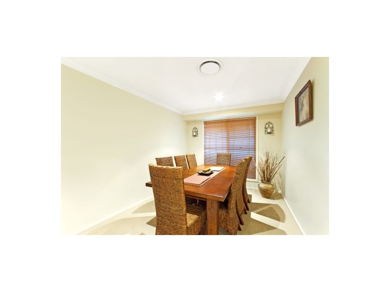 1 Castlereagh Crescent, Bateau Bay NSW 2261