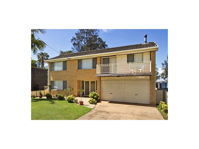 91 Lakedge Ave, Berkeley Vale NSW 2261