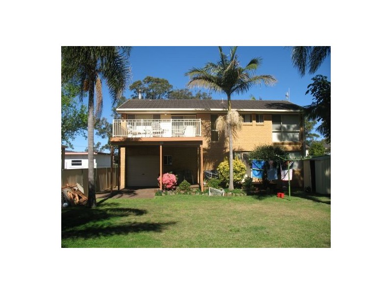 91 Lakedge Ave, Berkeley Vale NSW 2261