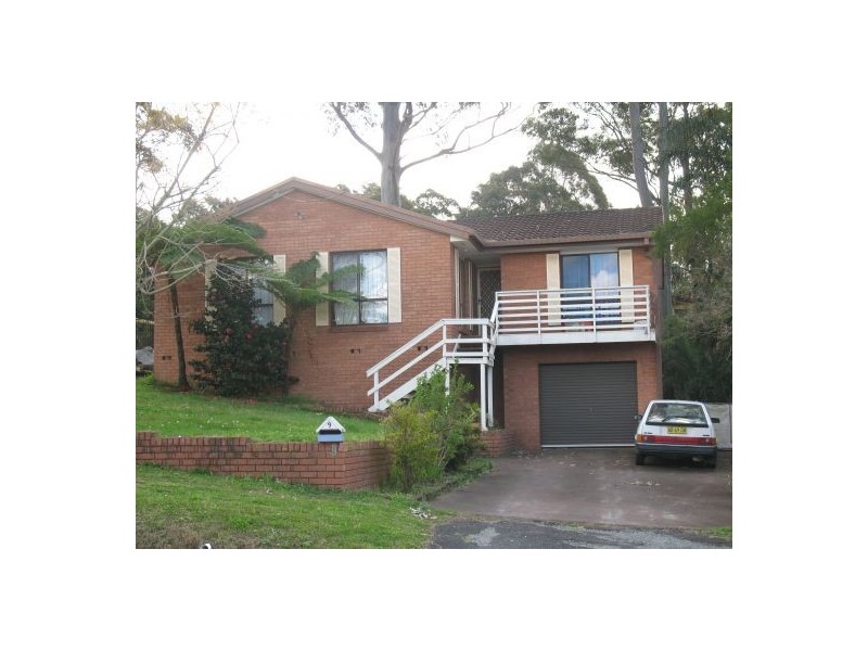 9 Wirigi Street, Berkeley Vale NSW 2261