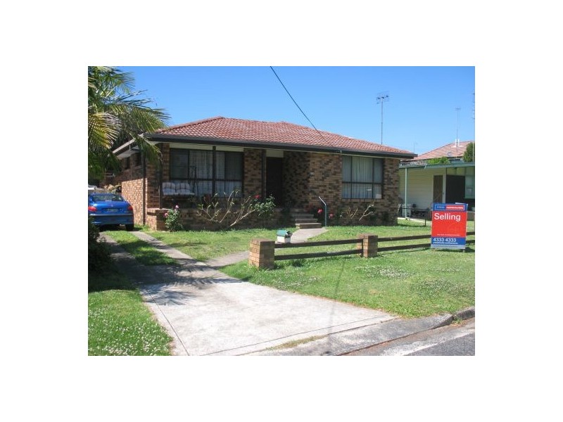 24 Lakeside Parade, The Entrance NSW 2261