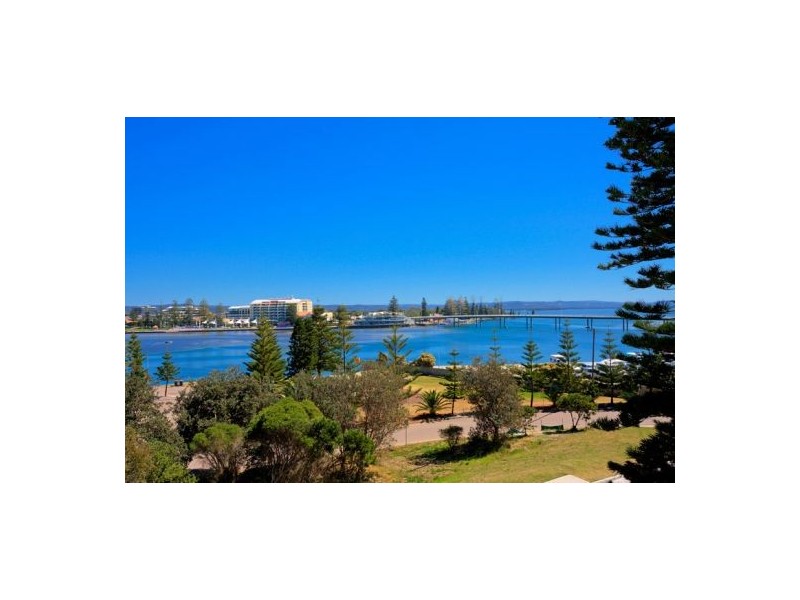 The Entrance North NSW 2261