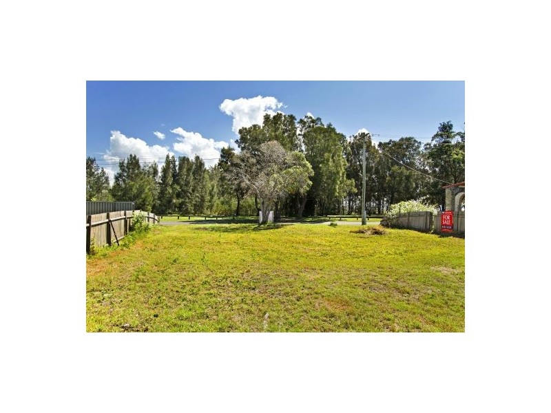 13 Tuggerah Pde, The Entrance NSW 2261