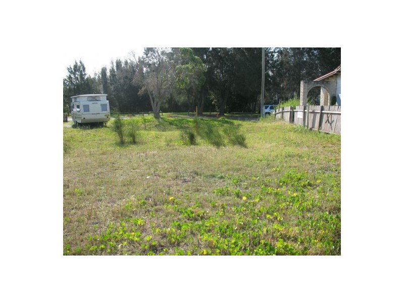 13 Tuggerah Pde, The Entrance NSW 2261