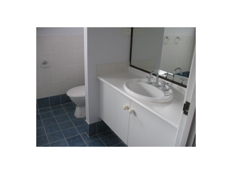 20 Murrumbidgee Crescent, Bateau Bay NSW 2261