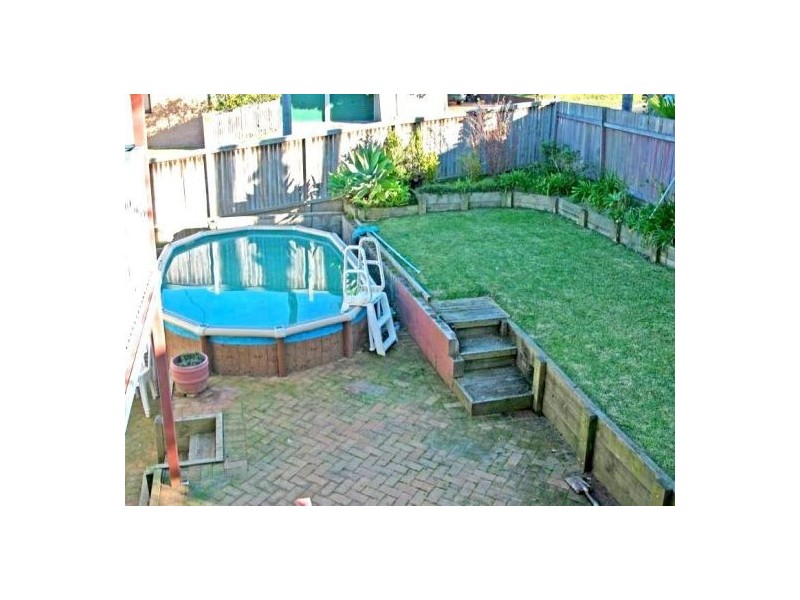 13 Fishermens Bend, Bateau Bay NSW 2261