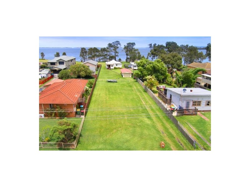 274 Tuggerawong Rd, Tuggerawong NSW 2259