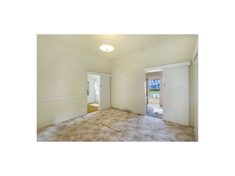 274 Tuggerawong Rd, Tuggerawong NSW 2259