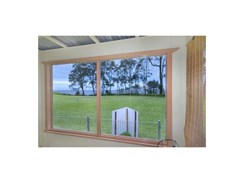 274 Tuggerawong Rd, Tuggerawong NSW 2259