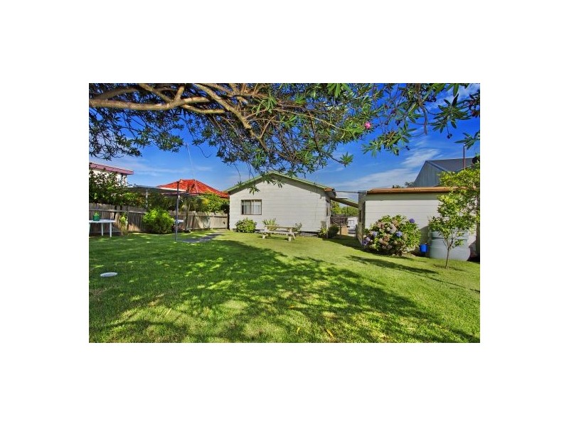 52 Grandview St, Shelly Beach NSW 2261