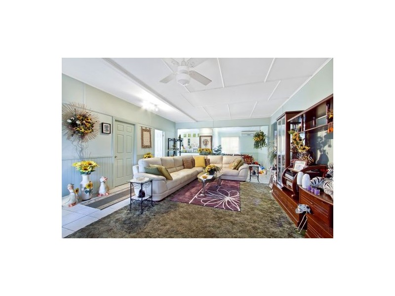 2 Ansell Close, Chittaway Point NSW 2261