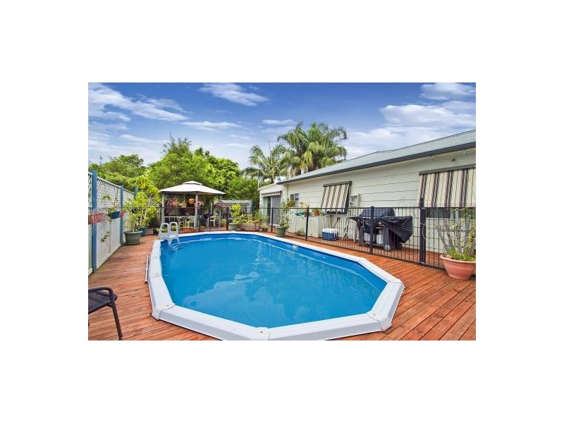 2 Ansell Close, Chittaway Point NSW 2261