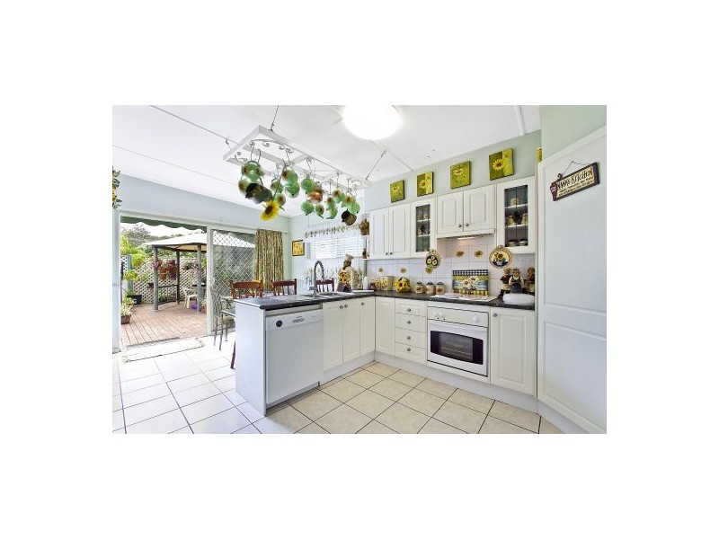 2 Ansell Close, Chittaway Point NSW 2261
