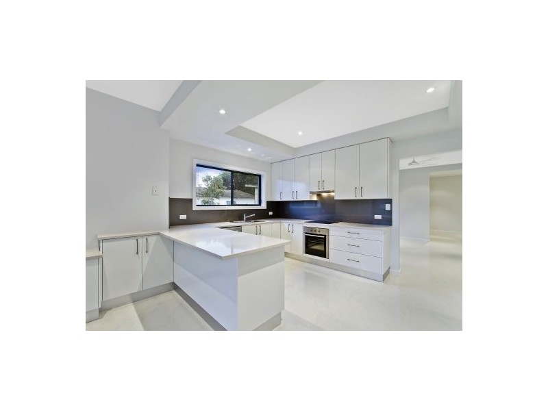 36 Bondi Rd, The Entrance North NSW 2261