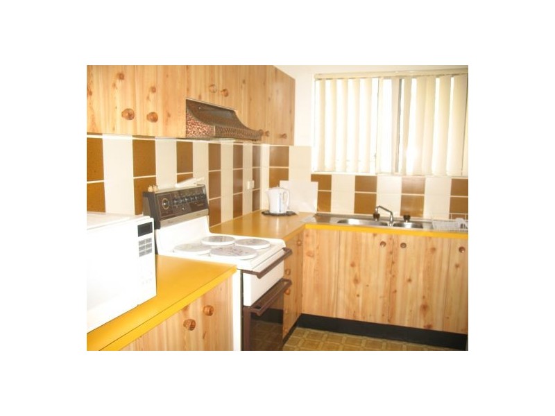 2/10 Ozone St, The Entrance NSW 2261