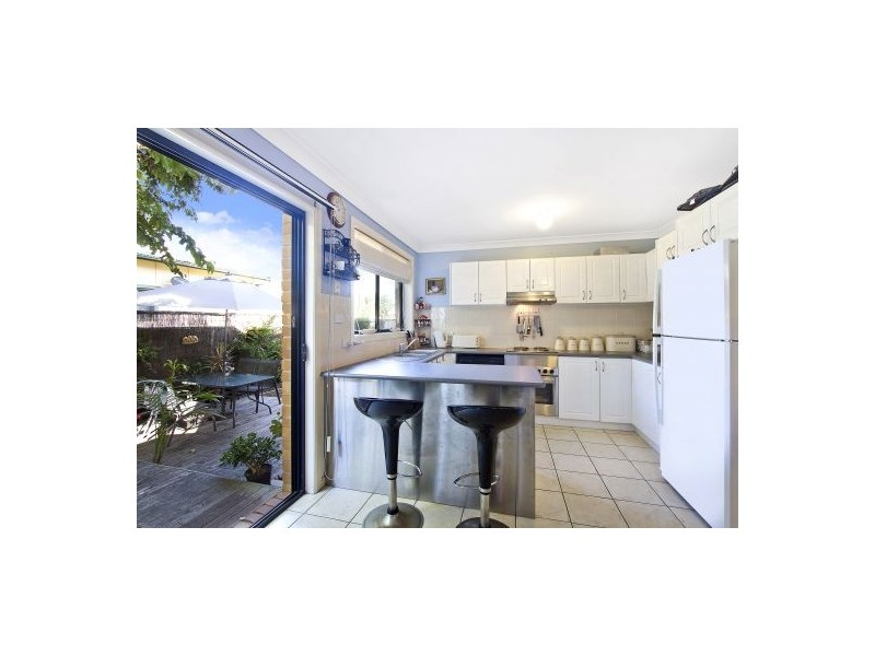 1/101 Bay Rd, Blue Bay NSW 2261