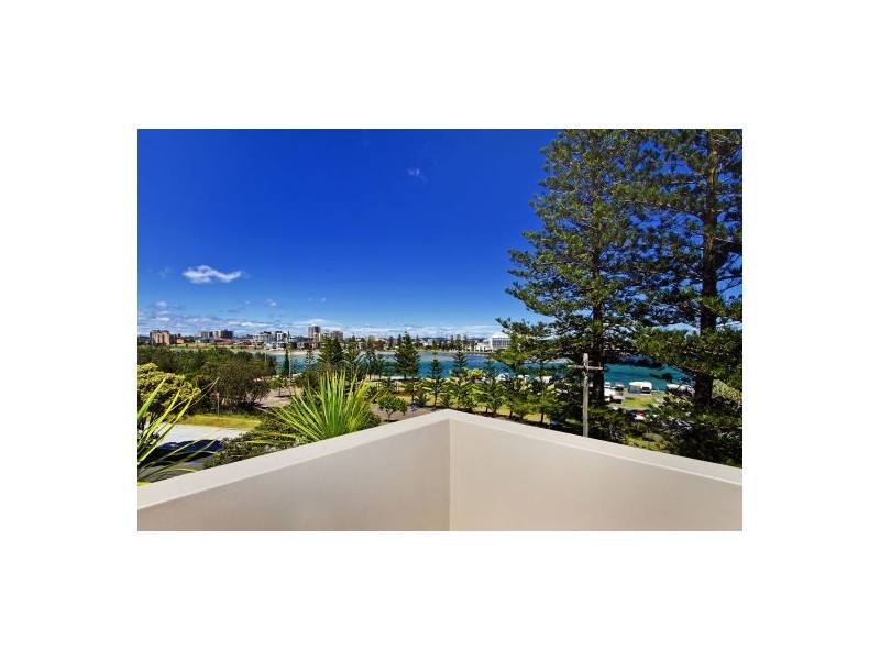 4/9-13 Hutton Rd, The Entrance North NSW 2261