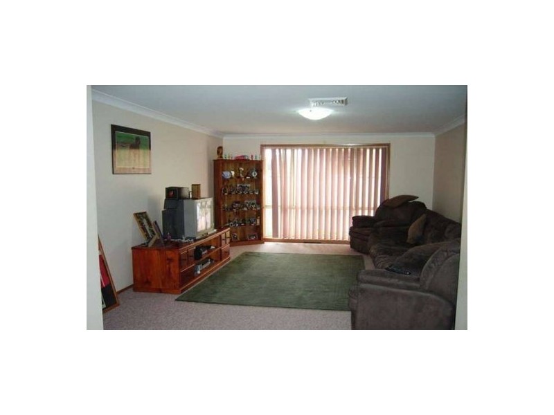 16 Wilfred Barrett Dr, The Entrance North NSW 2261