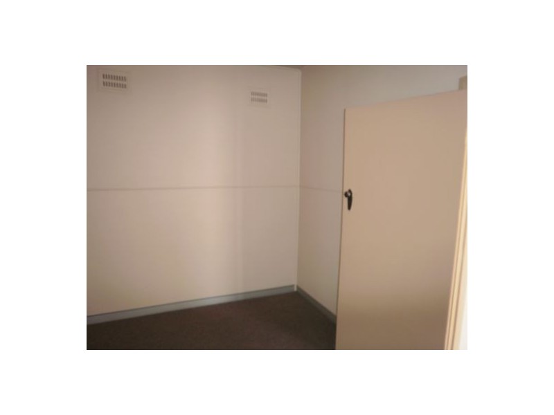 16 McGirr Ave, The Entrance NSW 2261