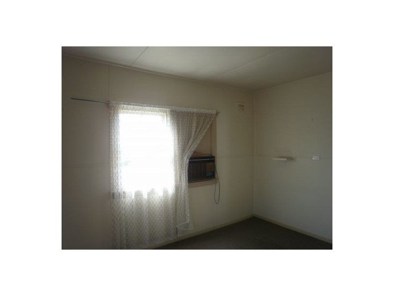 16 McGirr Ave, The Entrance NSW 2261