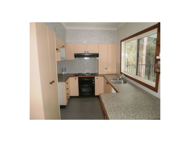 2 Kauai Avenue, Chittaway Bay NSW 2261