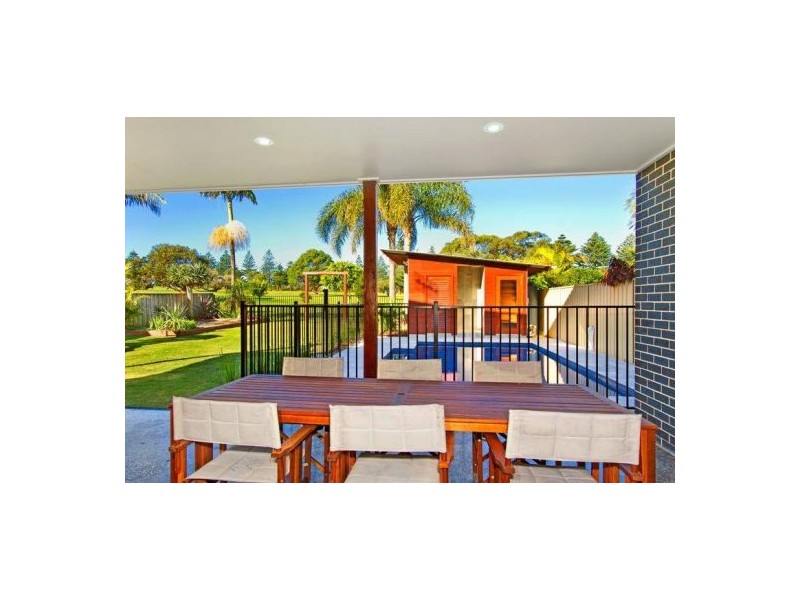 122 Grandview St, Shelly Beach NSW 2261