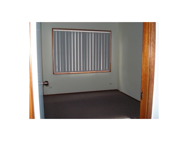 1 Sutton Ave, Long Jetty NSW 2261