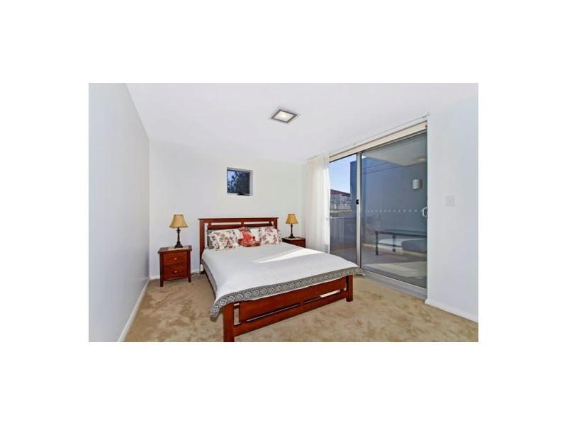 10/107-109 Ocean Parade, Blue Bay NSW 2261