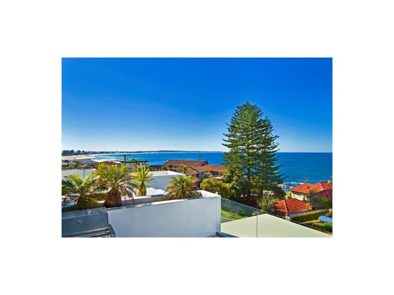 10/107-109 Ocean Parade, Blue Bay NSW 2261