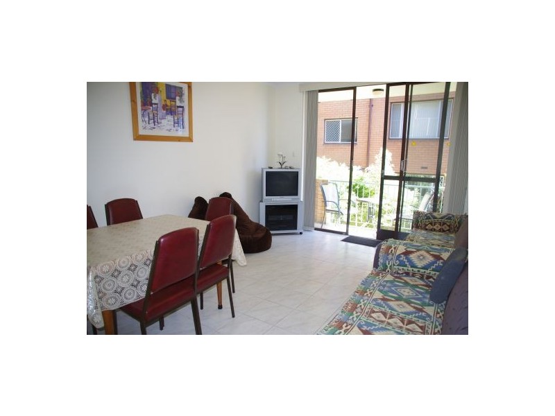 2/17 Ocean Pde, The Entrance NSW 2261