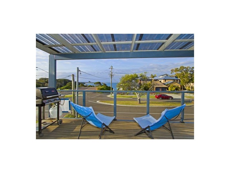 5 Bush Street, Norah Head NSW 2263